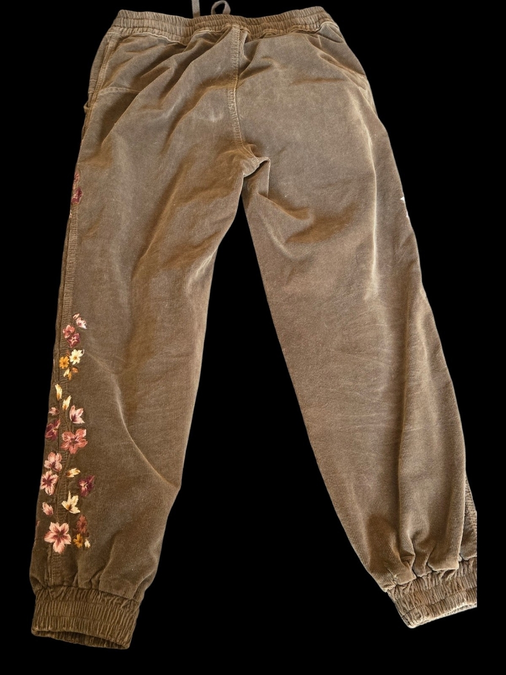 DRIFTWOOD Cordaroy Joggers Olive Brown W Embroidered Floral Design Sz M - Picture 6 of 7